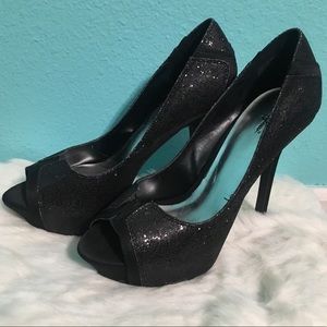 Size 8 Curfew Glitter Heels